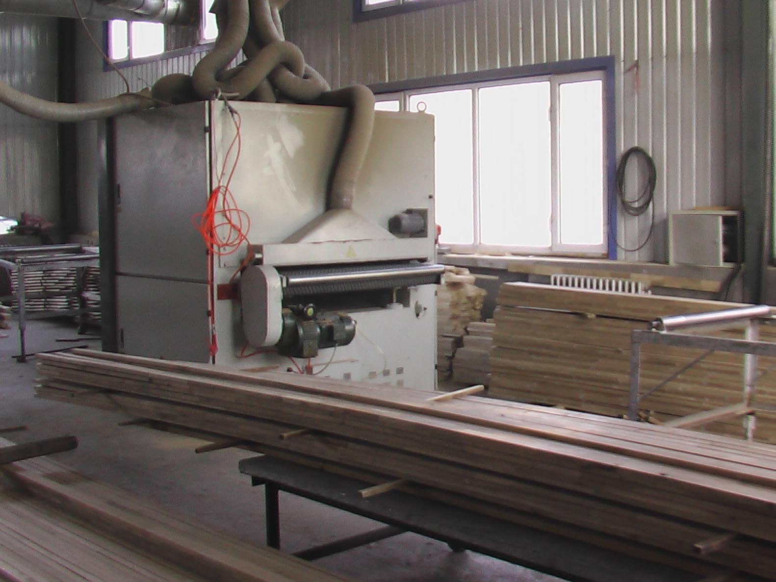 �D����(x��)ľ܇�g �c���ɷŴ�