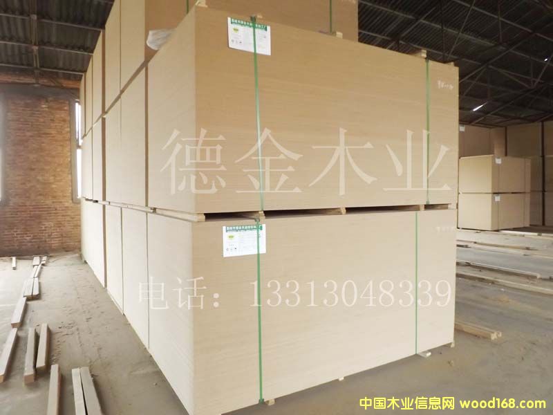 �D����Ʒ�� �c���ɷŴ�