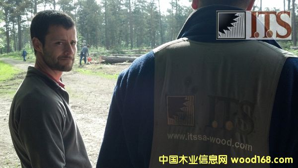 �D���ֈ����I��Matt��΢Ц �c���ɷŴ�