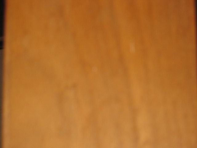 ����߼�(j��)��ľ�ذ����ϵ�Ԕ��(x��)��B