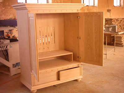 TV armoire