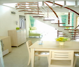 �p������015��Ԕ����B