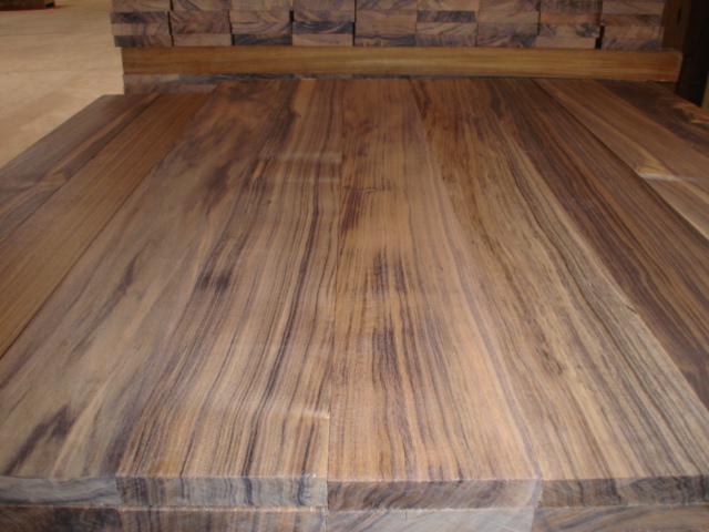 ��������ľ�ذ��ϵ�Ԕ����B