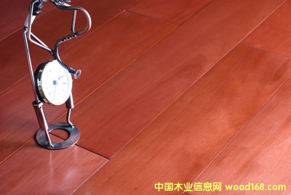 ���t��Ԕ����B