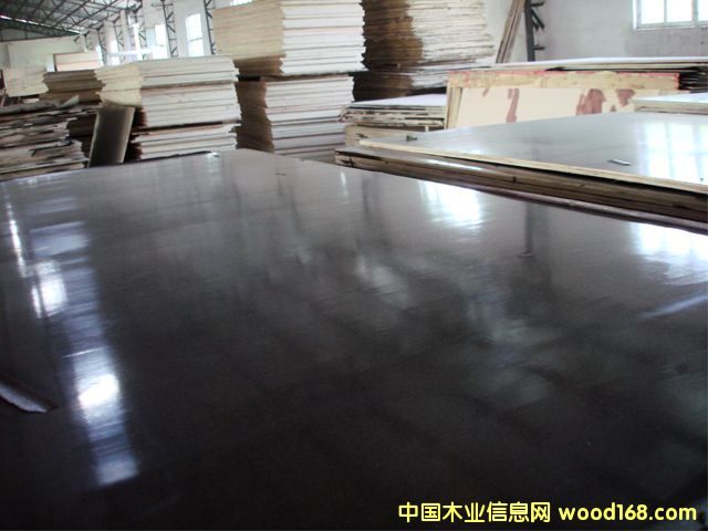 �c(di��n)���鿴18��ȫ�彨����Ĥ��Ŵ�DƬ