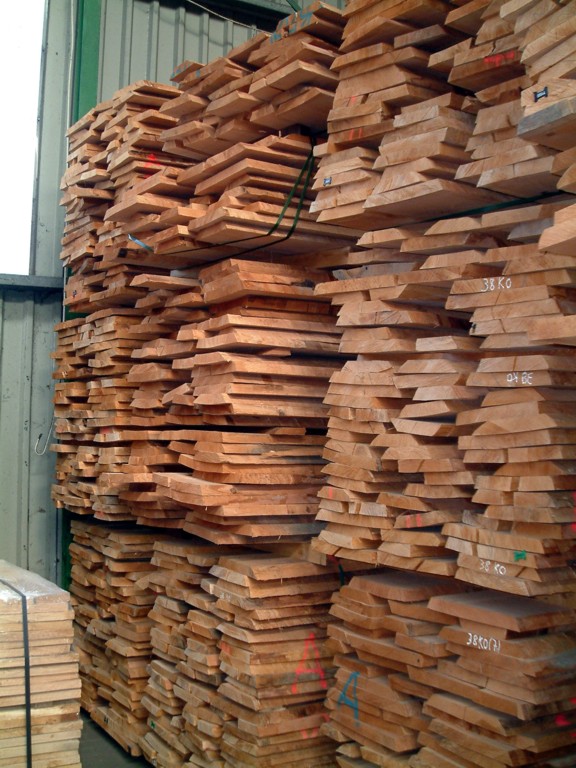 �c���鿴��ľ38mm���ķŴ�DƬ