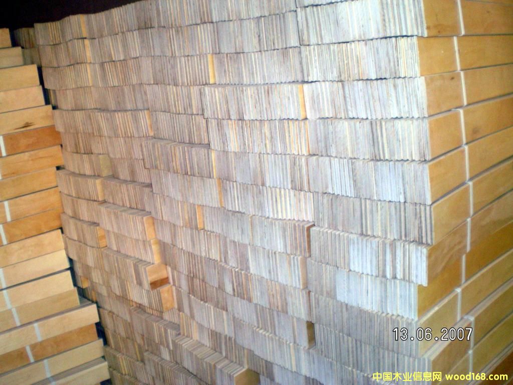 �c���鿴��ľ��ľ�z�ϰ�Ŵ�DƬ