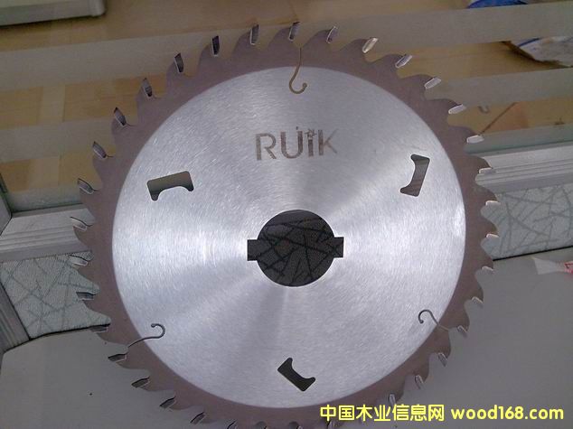 ��Ƭ�Ƭ��Ԕ����B