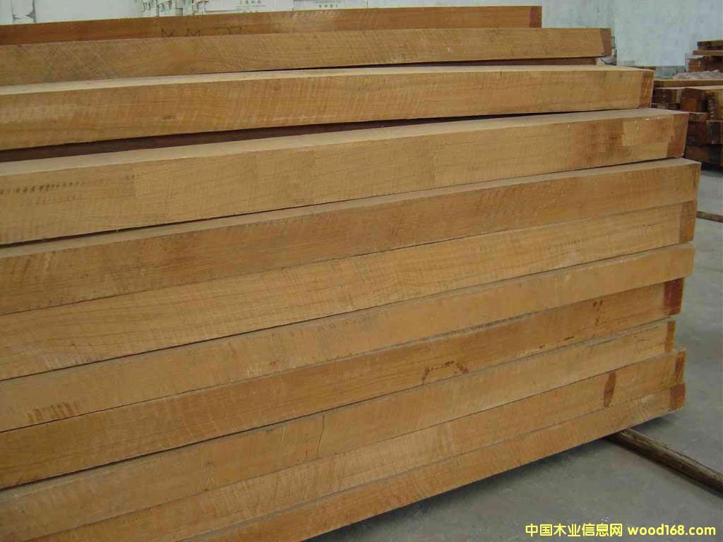 ������ľ�ذ����ϵ�Ԕ����B