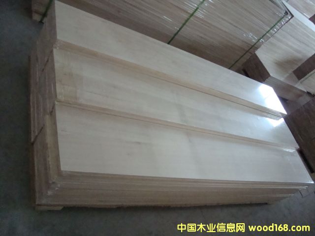 �c���鿴ͩľ�bl��Ŵ�DƬ