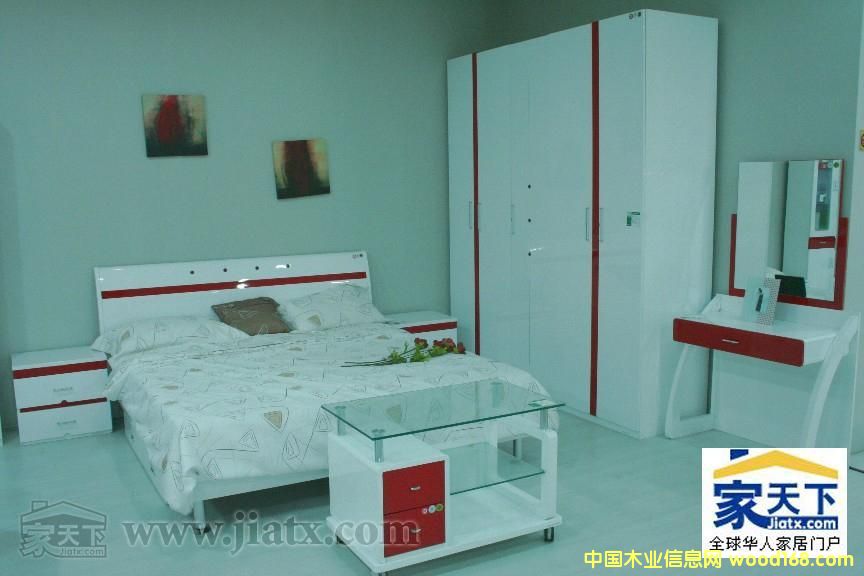 �c���鿴�P��ϵ�зŴ�DƬ
