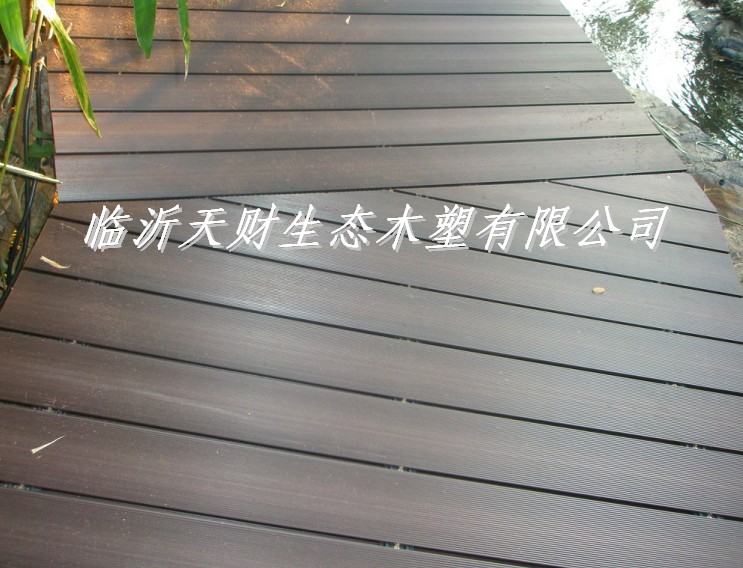 �c���鿴�R����ؔ���Bľ�܏ͺϵذ�Ŵ�DƬ
