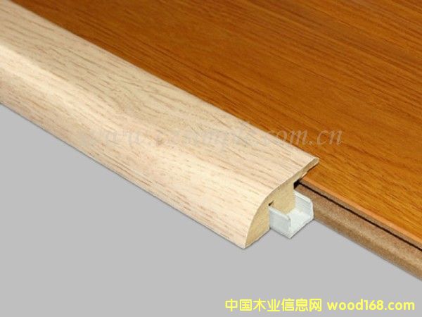 �ߵ͗l��Ԕ����B