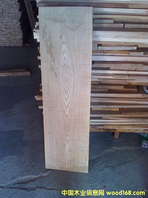 ���_˹�M(j��n)��ˮ�������ʲĵ�Ԕ��(x��)��B