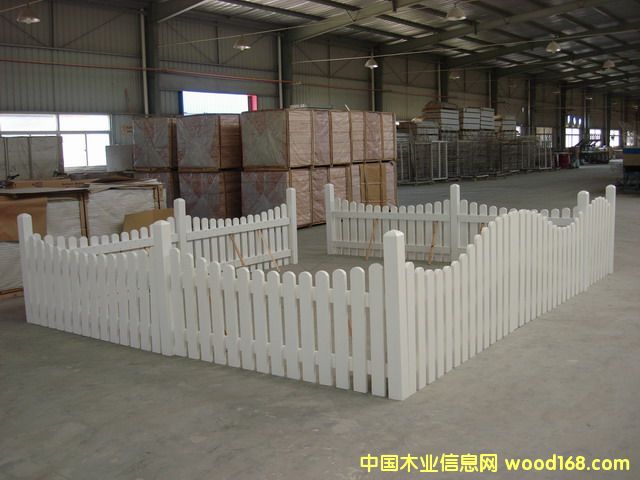 ���@����