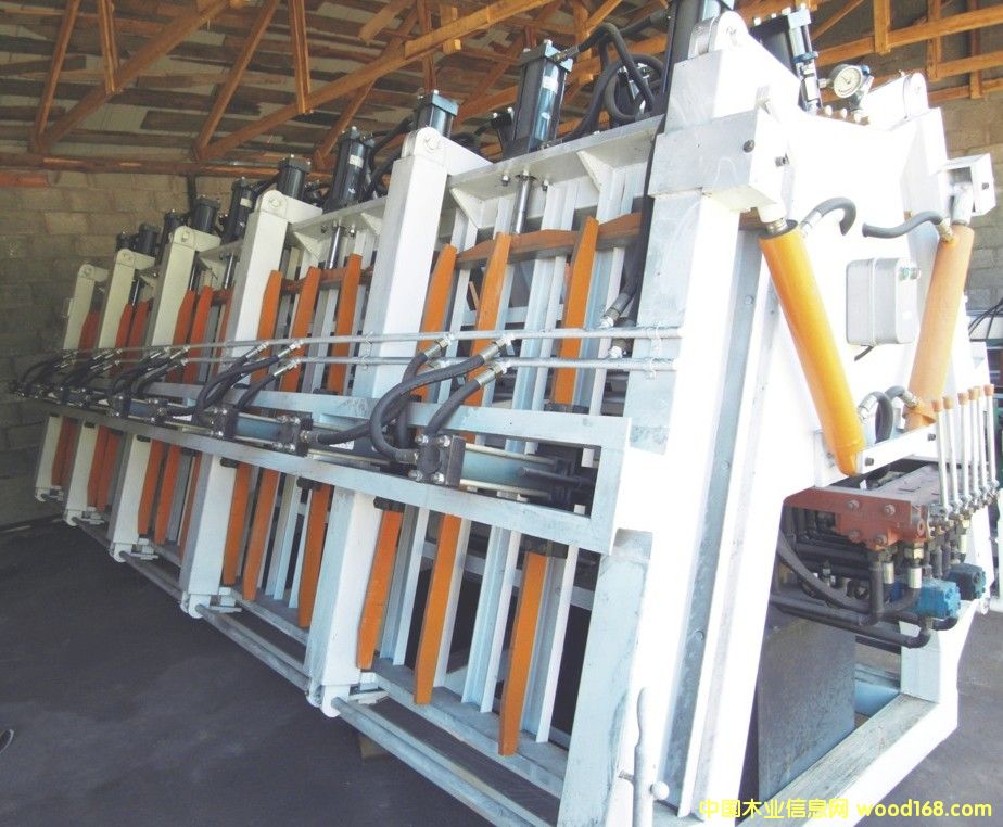 A��Һ���p��ƴ��C(j��) ��Ԕ��(x��)��B