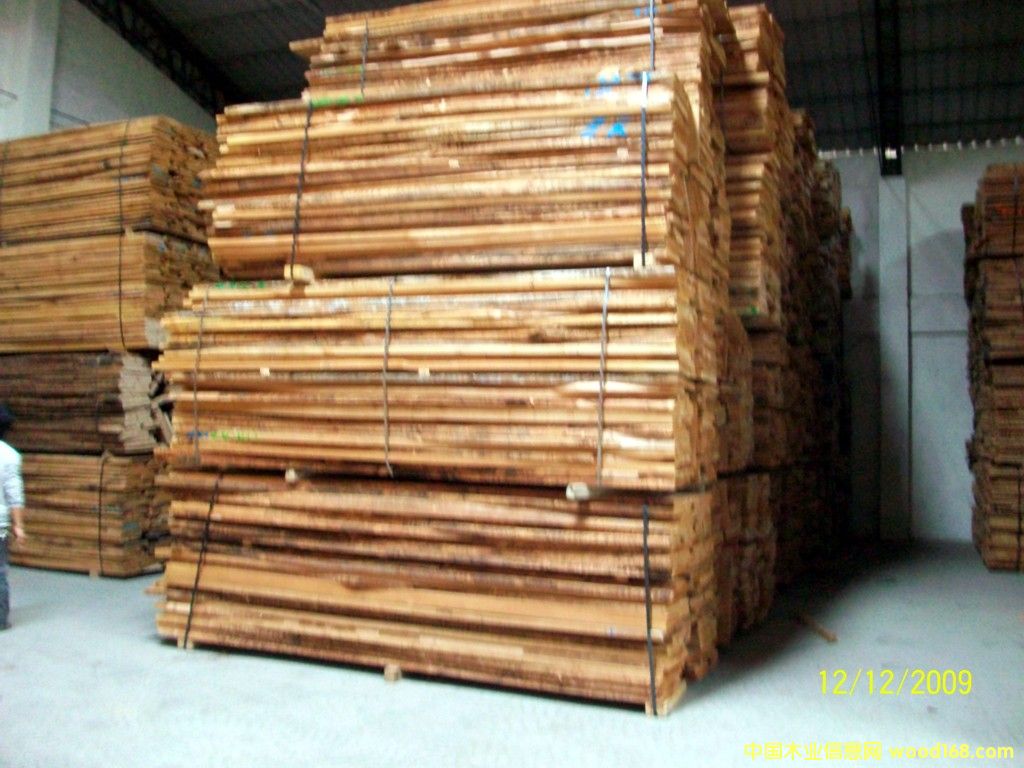 �W���M��ë߅��ľ