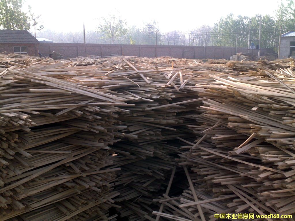 �c(di��n)���鿴��ľ����(x��)ľ����Ŵ�DƬ