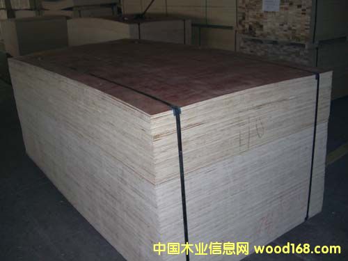 ���b���z�ϰ�