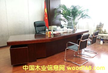 ��ľ����_���k���Ҿ�