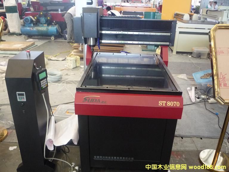 �c���鿴���_(d��)�ľ��̙C(j��)�Ŵ�DƬ