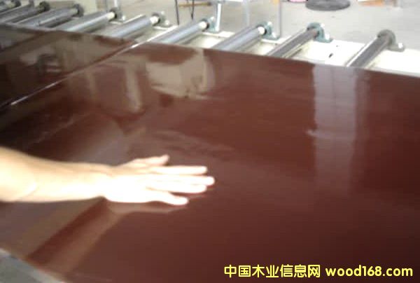 Ŀǰ��������⻬������ĥ����ˮ������Ĥ��