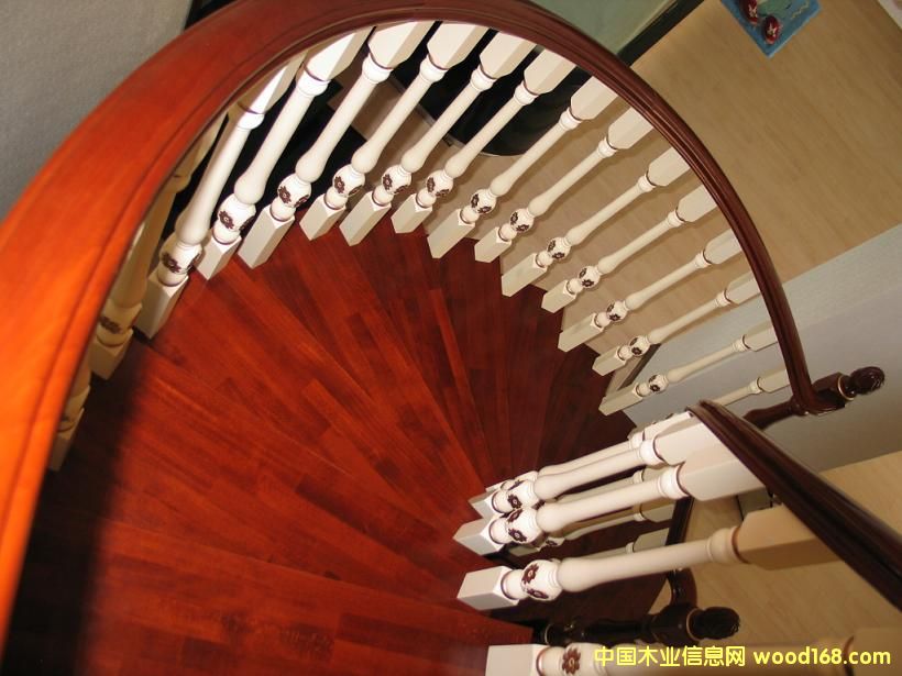 ���ʘ��� ��ľ���Θ��� ���m