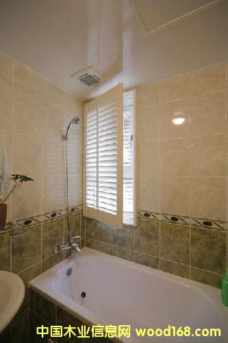 ���~����Ԕ����B