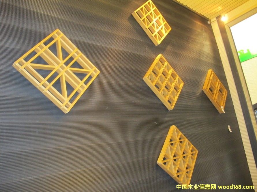 ���ڌ���ʢ���B(t��i)ľ��Ԕ��(x��)��B