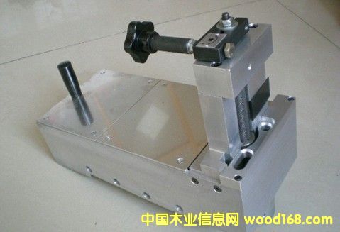 ��߅�C�z��