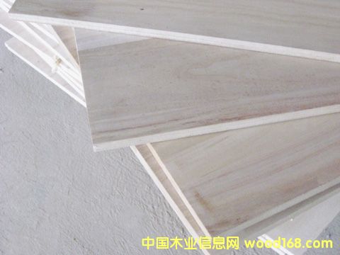 �c���鿴ͩľƴ��Ŵ�DƬ