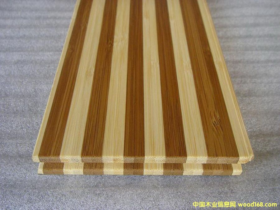 ����R���