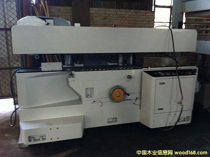 �ձ�200�v�����ЙC