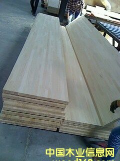 ����ݗ���ɼ��ɲĵ�Ԕ����B