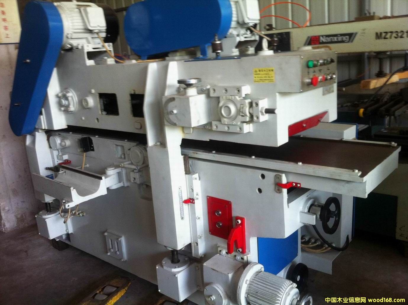 ĵ����400�p����