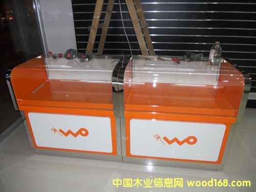 �c���鿴ͨ�֙C���_�Ŵ�DƬ