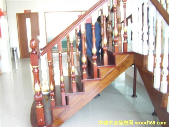 ����ӯ����03