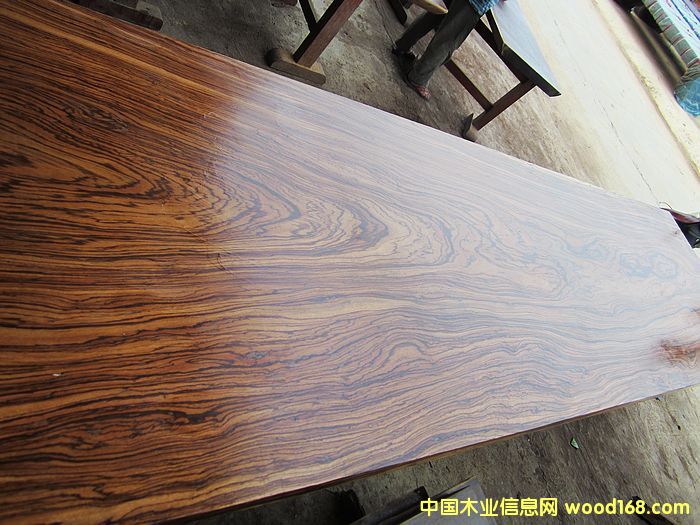 ���Rľ����Ԕ����B