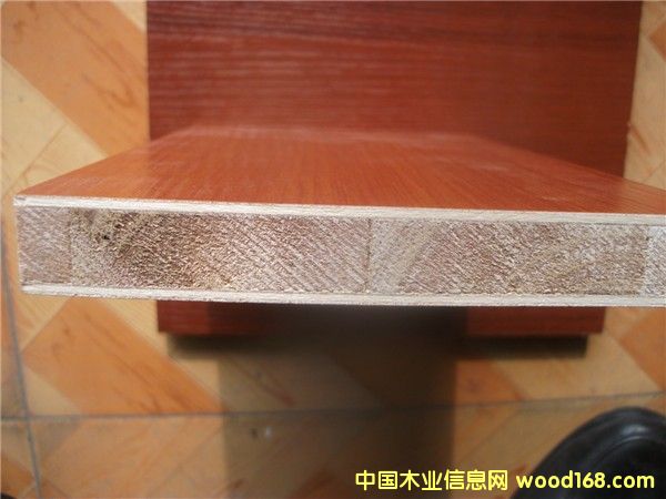 �R���׳�ƽ���B���Ԕ����B