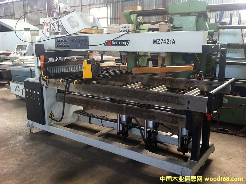 MZ7421A�����@