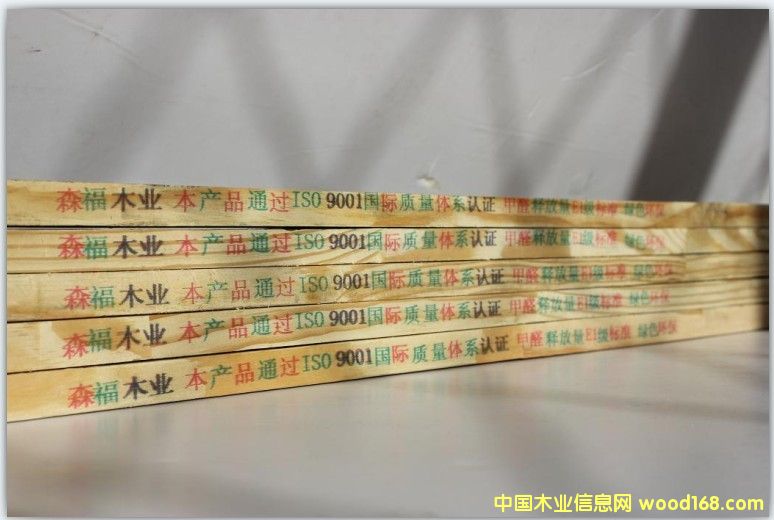 ����ö�ɫ�ֳև��a�C��Ԕ����B