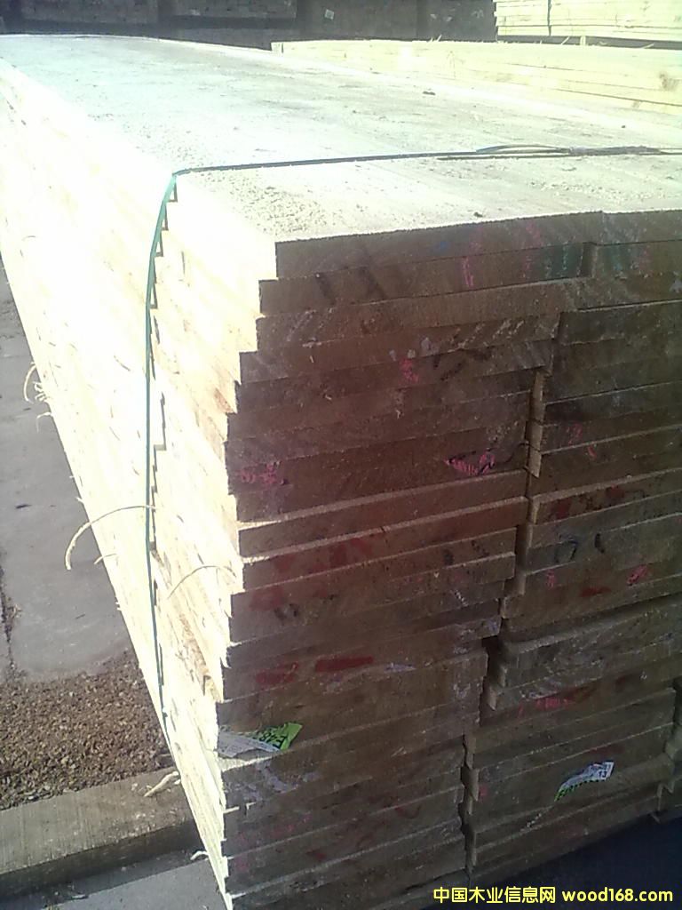 �c���鿴ݗ�����бP�Ŵ�DƬ