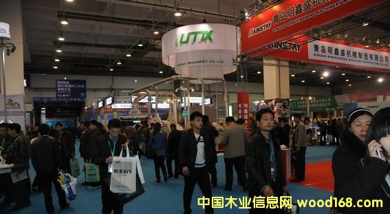 ��10�����u���H�Ҿ߼�ľ���Cеչ