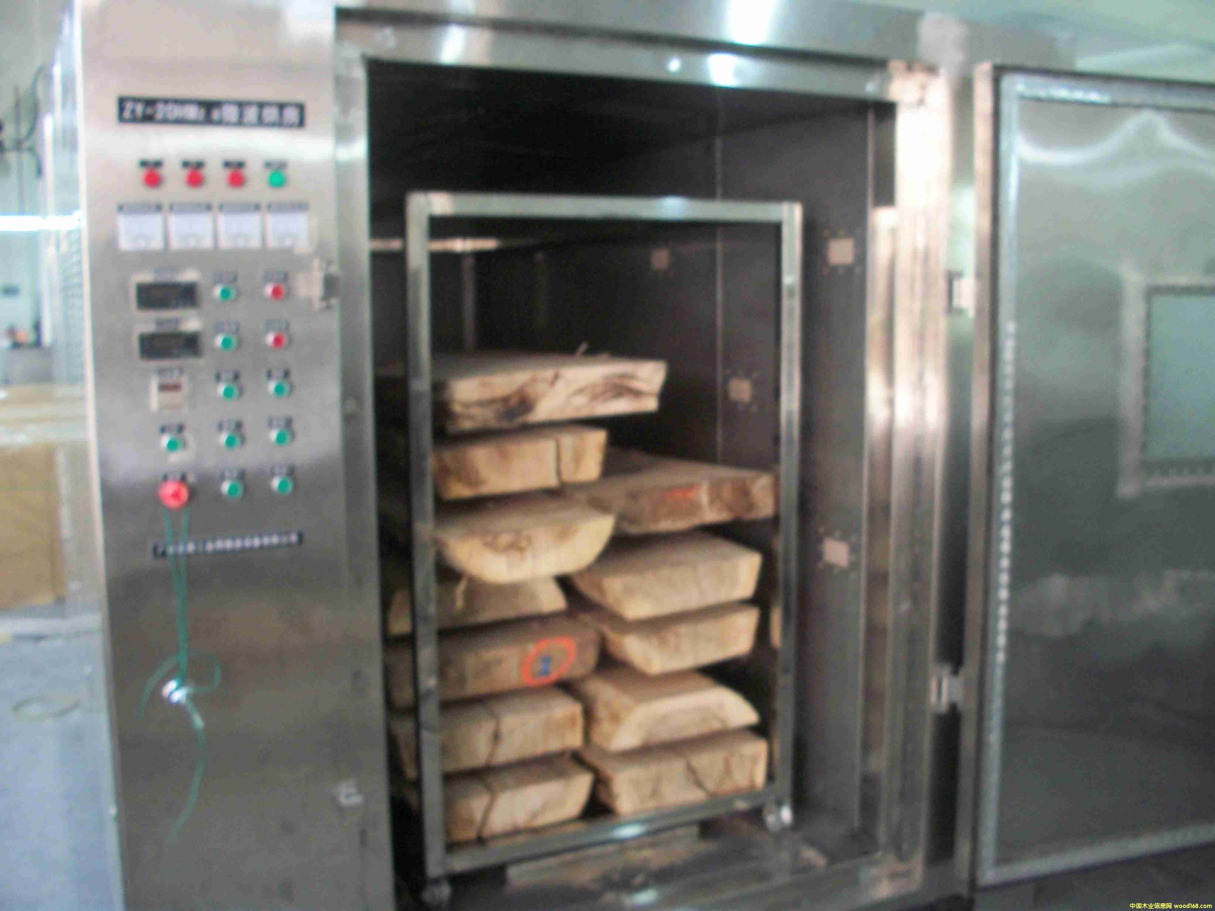 ��֦ľ����պ�ɠt��Ԕ����B