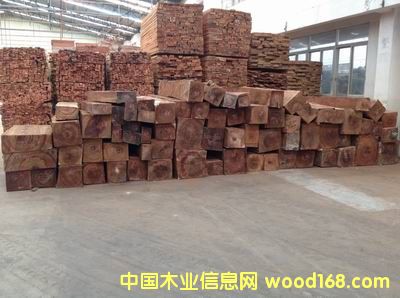 ��֬ľ��Ԕ����B