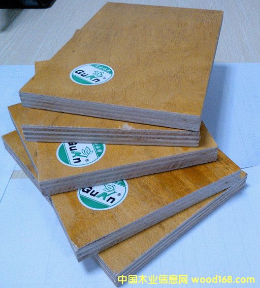 �e����ͨ����ͨ����ģ��