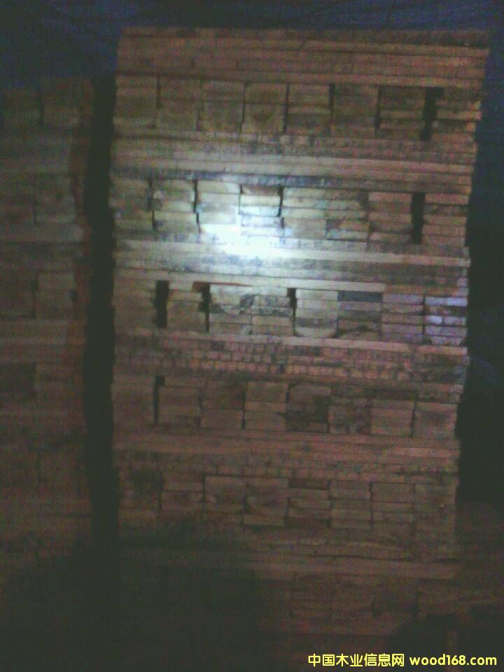 ����ľľ�ذ���Ʒ��Ԕ����B