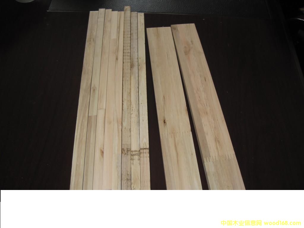 ��ľ�X�ӗl��Ԕ����B