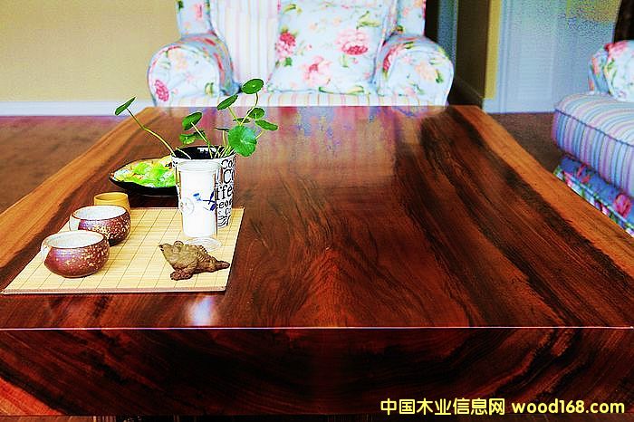 ���}���Ԕ����B