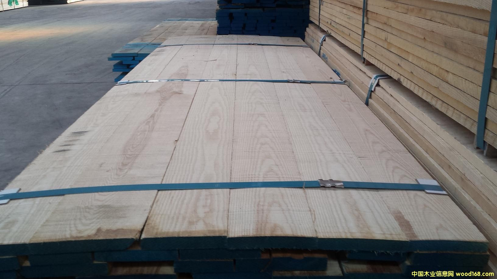 ���Dľ����